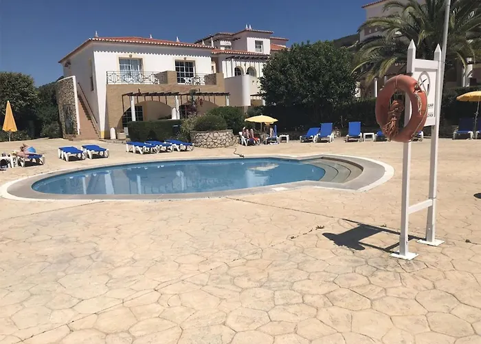 Waterside 3 Bedroom Sea View 아파트 Senhora da Luz