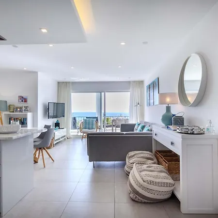 Waterside 3 Bedroom Sea View * Luz