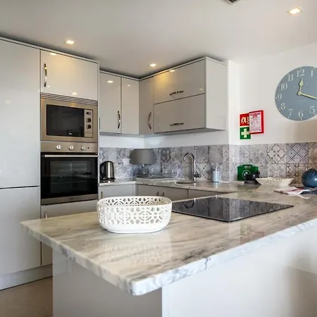 Apartmán Waterside 3 Bedroom Sea View *